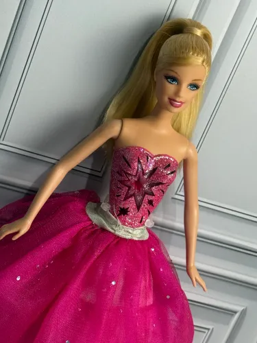 Barbie Moda e Magia