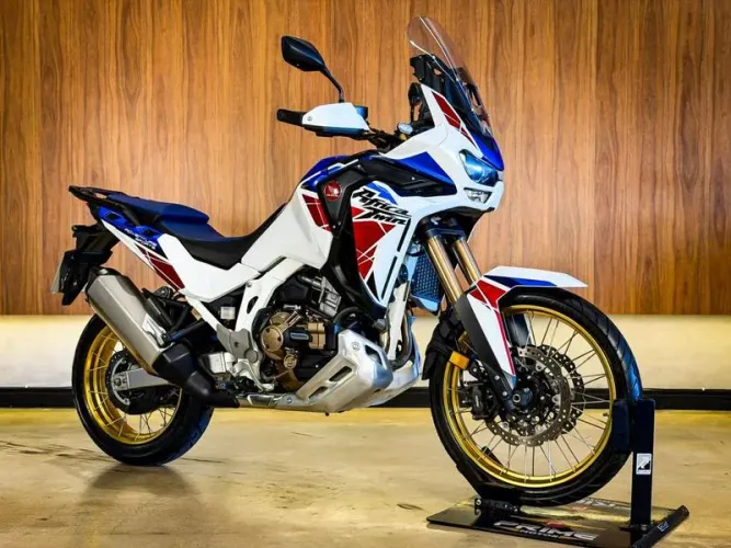 Honda CRF 1100L Africa Twin DCT 2023