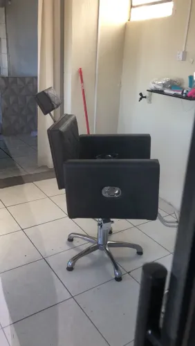 Cadeira reclinável de cabelereira