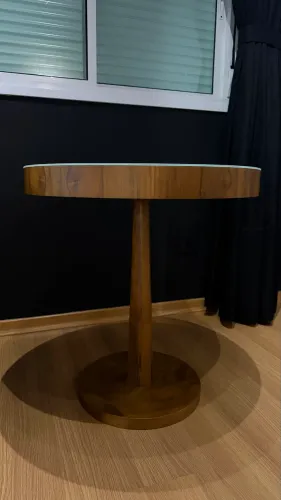 Mesa lateral redonda 