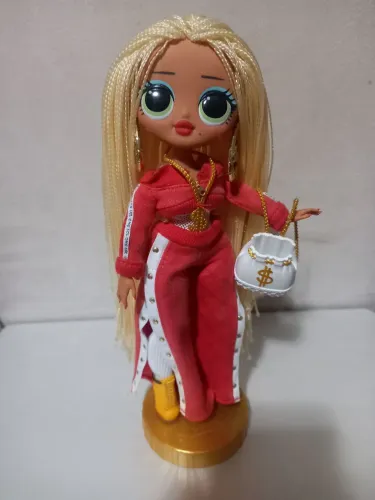 Boneca LOL Surprise OMG