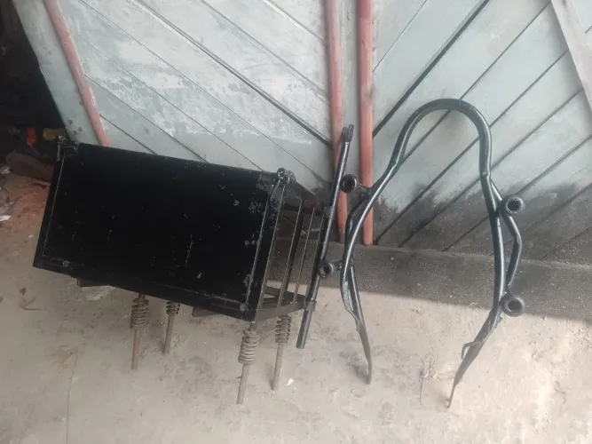 Vendo Gaiola para moto