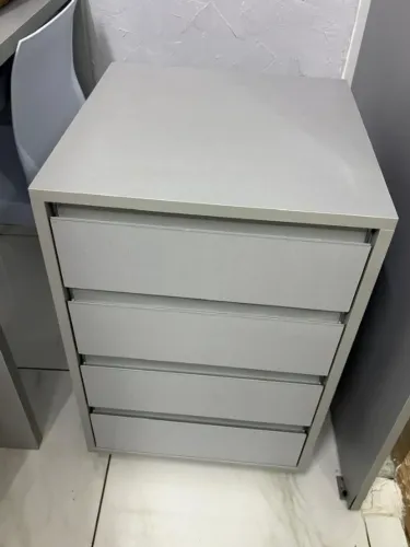 Gaveteiro em MDF com Rodízios | 4 Gavetas | Alto Padrão