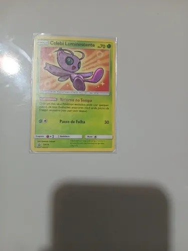 Carta pokémon Celebi Luminescente SM79