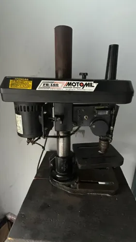 FURADEIRA DE BANCADA MOTOMIL FB160 TRIFÁSICA + BANCADA