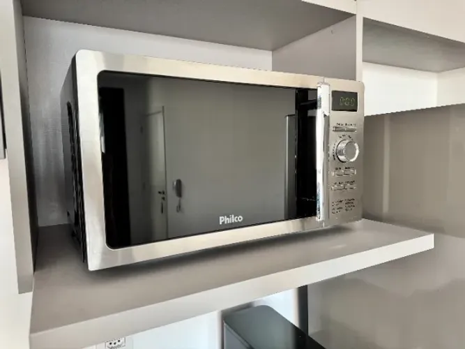 Microondas Philco PMO23IP 20L Limpa Fácil