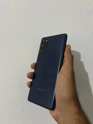 SAMSUNG S20 FE 128GB 3 CÂMERAS