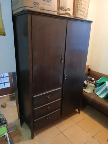 Guarda roupa de solteiro luxo anos 1960 + sofa relíquia