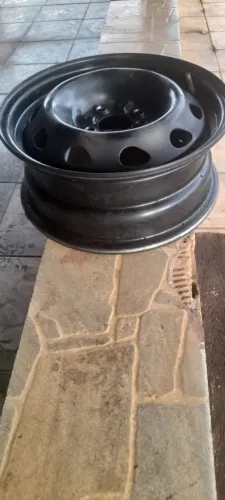 1 Roda De Ferro Aro 14 da Strada ou Fiorino da Fiat , R$ 250