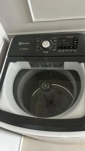 MÁQUINA DE LAVAR ELECTROLUX