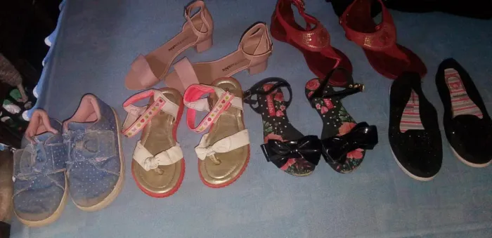 Calçados de menina 