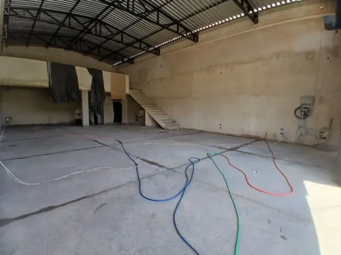 Galpões para alugar, 352 m² por R$ 11.000/mês - Jamil Seme Cury - Ribeirão Preto/SP