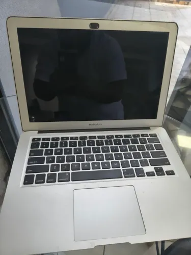 MacBook Air 2017  i5 8GB 512GB 