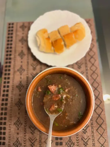 VENDO CALDOS E SOPAS MARAVILHOSOS 