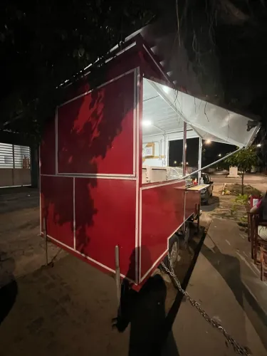  Treiler / Treiller / Trailer 