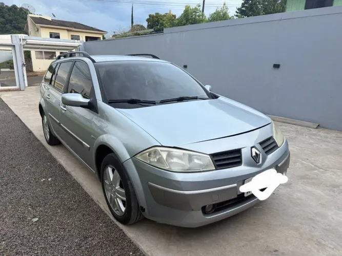 Renault Megane Grand Tour Dynam. Hi-flex 1.6 16V 2007