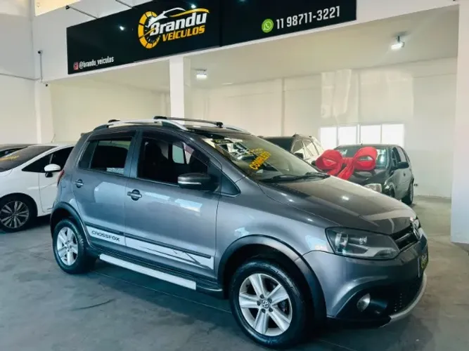 Volkswagen Crossfox 1.6 MI Total Flex 8V 5P 2011