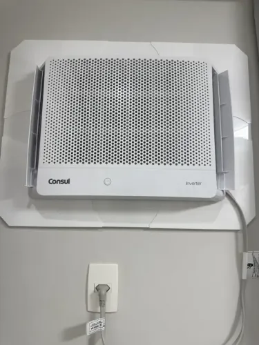 Ar condicionado Consul Bivolt de Janela 7000 BTUs/h - - CCK07BB