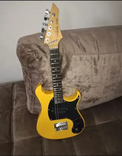 Guitarra Baiana Aruana