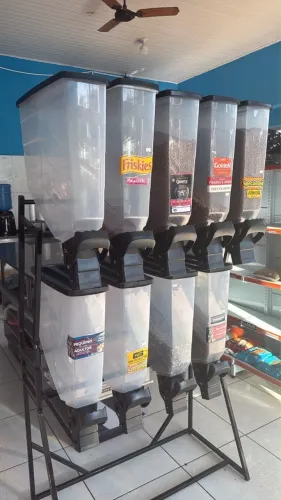 Dispenser de rações para venda à granel