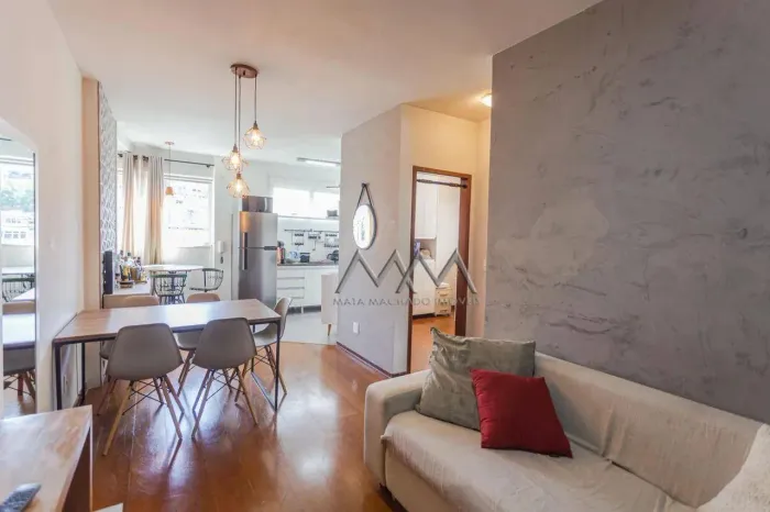 Apartamento à Venda no Sion | 2 Quartos - 60 m²