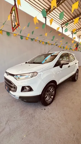 Ford Ecosport Freestyle 1.6 16V Flex 5P 2014
