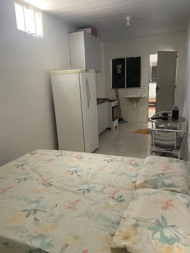 Kitnet mobiliada em pontal das garças