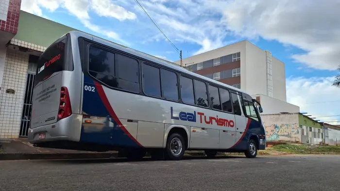 MICROONIBUS VOLKS CUMMINS 9-160