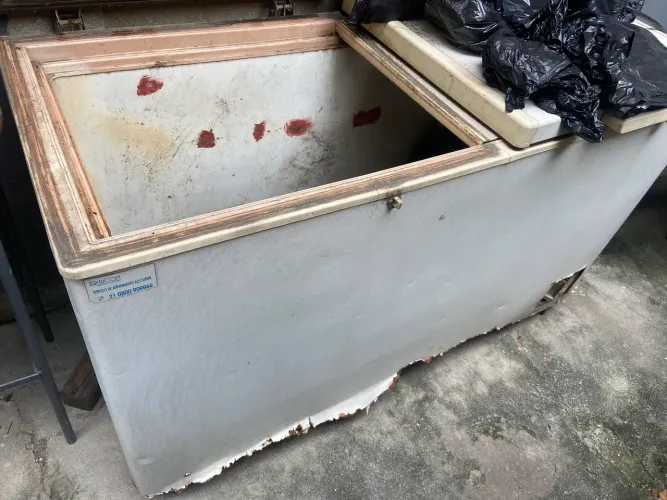 FREEZER HORIZONTAL (COM DEFEITO)