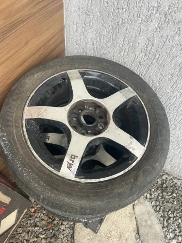 Rodas 15 mais pneu 13 