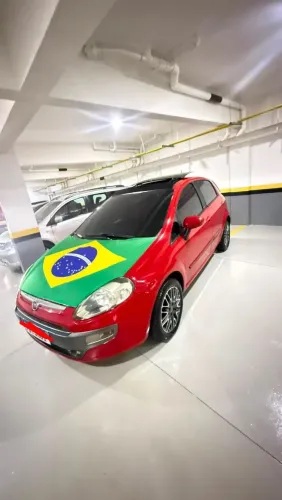 Fiat Punto Essence 1.6 Flex 16V 5P 2014