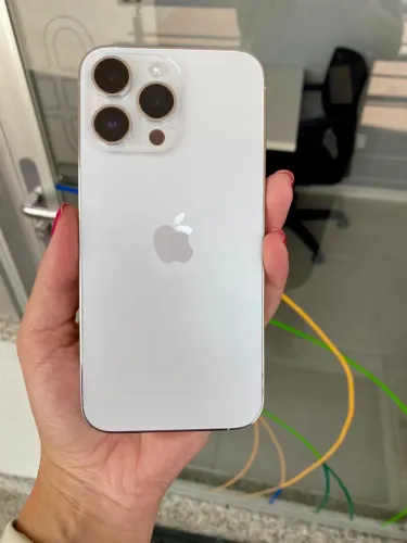 iPhone 14 Pro Max 256Gb Branco + Carregador + Película 