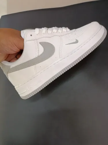 Tênis Nike Air Force