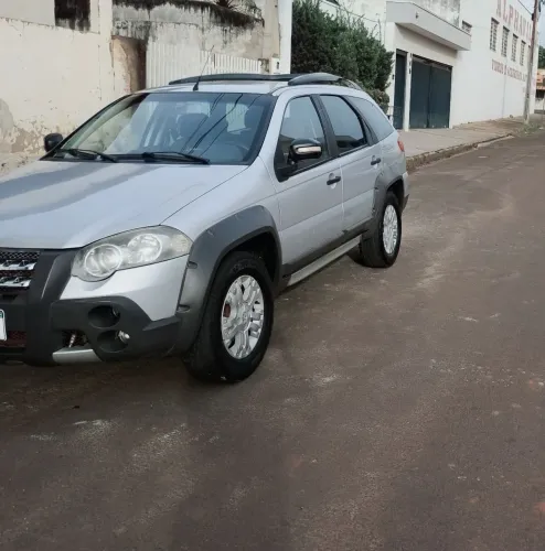 Fiat Palio Weekend Adventure Locker 1.8 Flex 2009