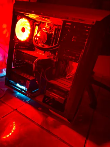 Computador completo PC Gamer Ryzen 7 5800X3D + RTX 2060 6GB