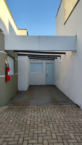Casa em condomínio na 208 Norte