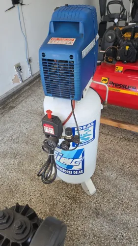 COMPRESSOR DE AR ODONTOLÓGICO 1 CADEIRA