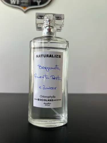 Perfume Chlorophylla Naturalize 100 ml Original - Pouco Usado