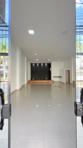 Kitnet/ Studio com 1 Quarto(s) e 4 banheiro(s) para Alugar, 300 m² por R$ 6000 / Mês