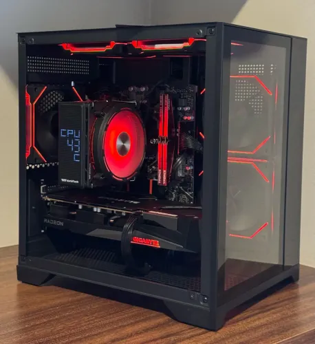 PC Gamer Ryzen 5600X / RX 7600 Triple Fan / 16GB RAM / 500GB SSD
