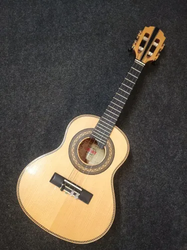 Cavaquinho Luthier Orant Elétrico