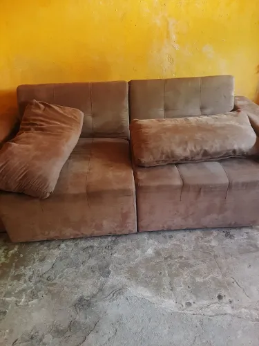 vendo um sofá em ótimo estado