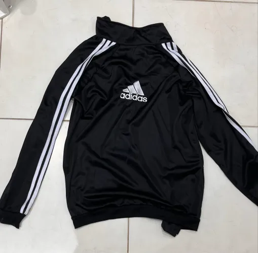 Jaqueta corta vento adidas