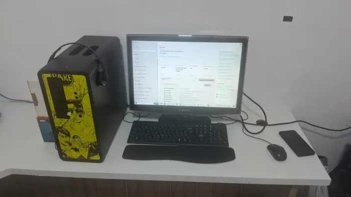 COMPUTADOR E MONITOR 
