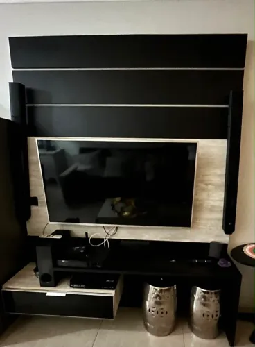 Painel com rack Mdf