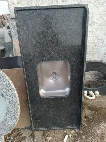 Pia granito verde Ubatuba 