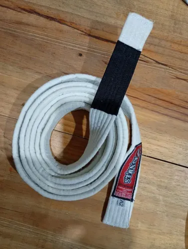 Faixa jiu-jitsu A2