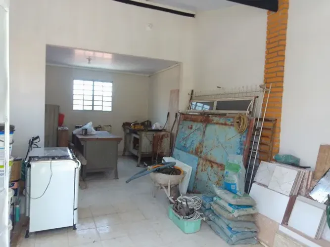 3 CASAS + SALÃO COMERCIAL