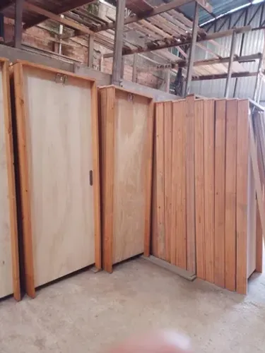 Porta modelo raja para pintura  - ja vai montada  2.10x70