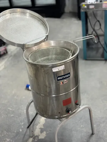 Fritadeira redonda elétrica água e óleo 38 litros